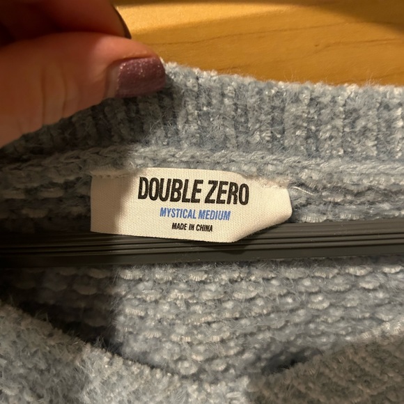 Sweater - Picture 2 of 2